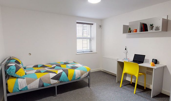 Flat 1 103 Hartington Road 07212022 144416