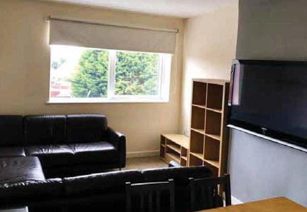 Grinfield St lounge 2018.PNG